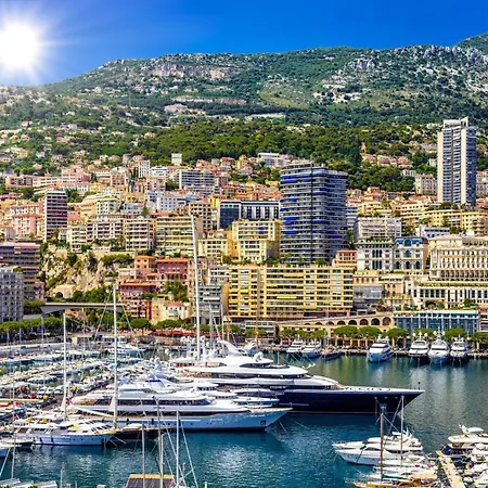 Luxe Proche Monaco Avec Parking Piscine Apartmán *